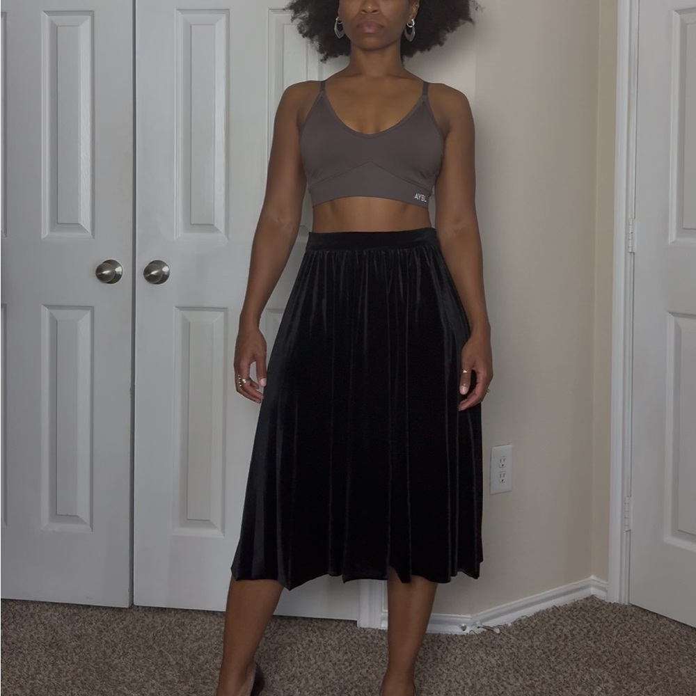 Elegant Black Velvet Skirt